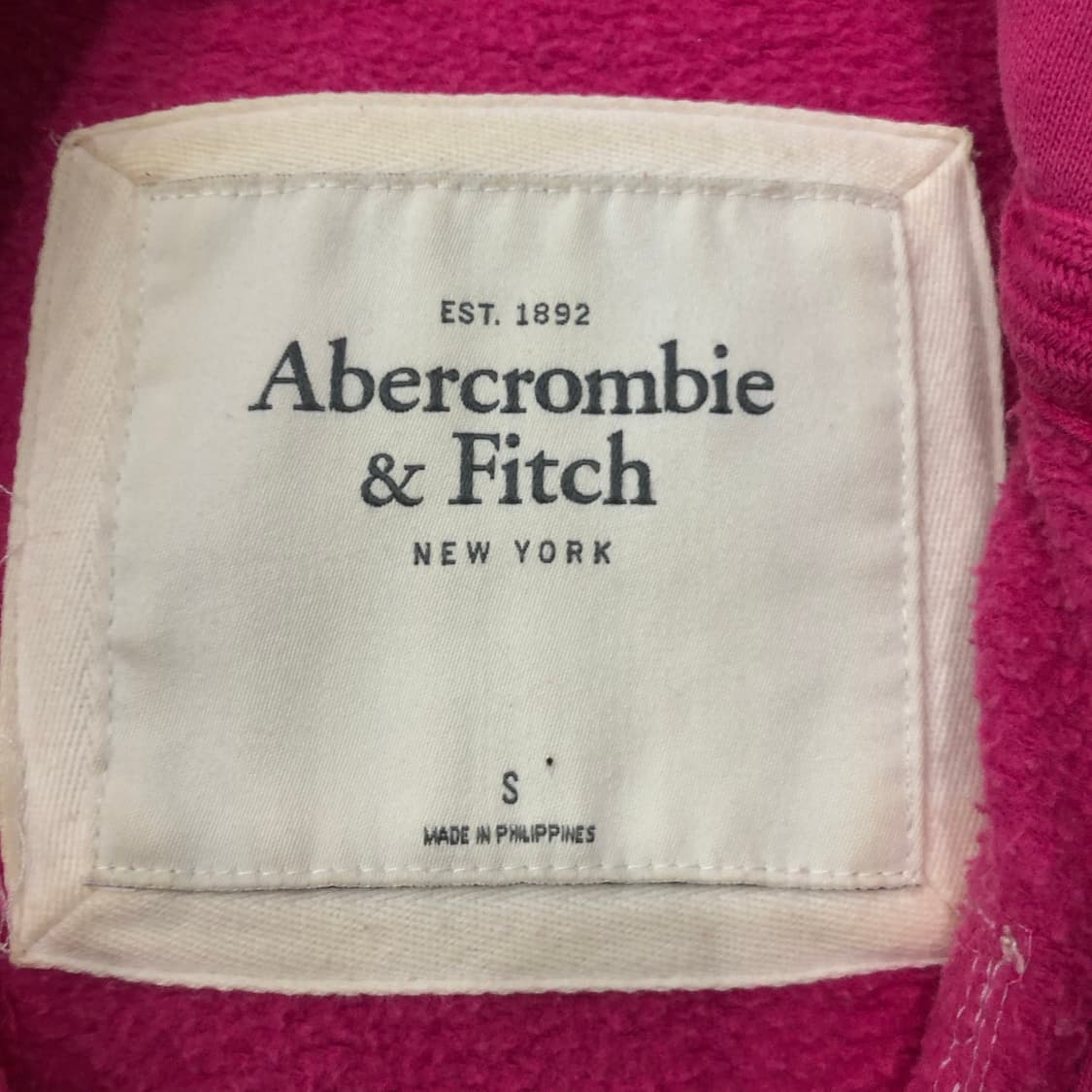 아베크롬비 핑크 딱붙 후드집업 상품이미지3