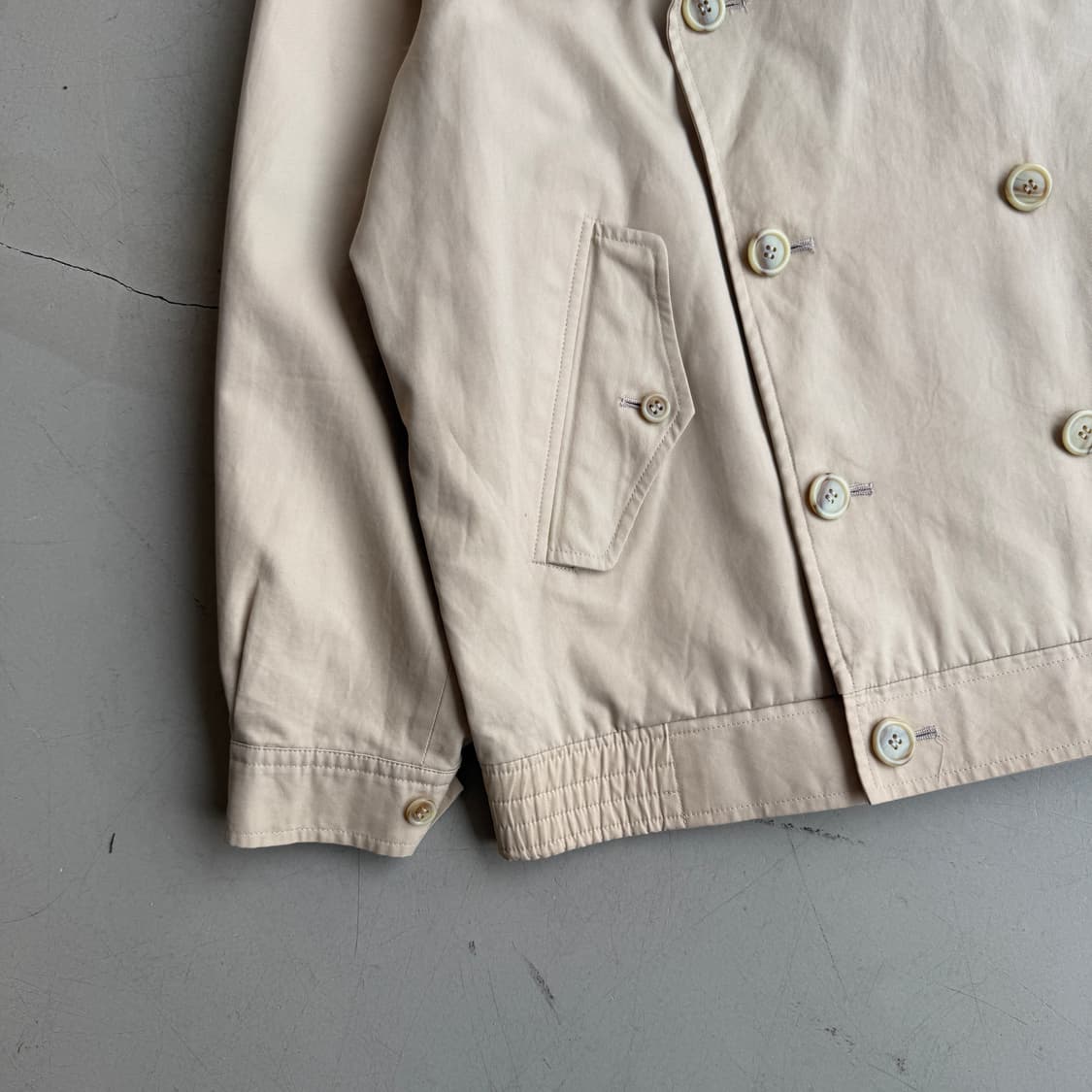 버버리 크롭 더블 트렌치 자켓 상품이미지3