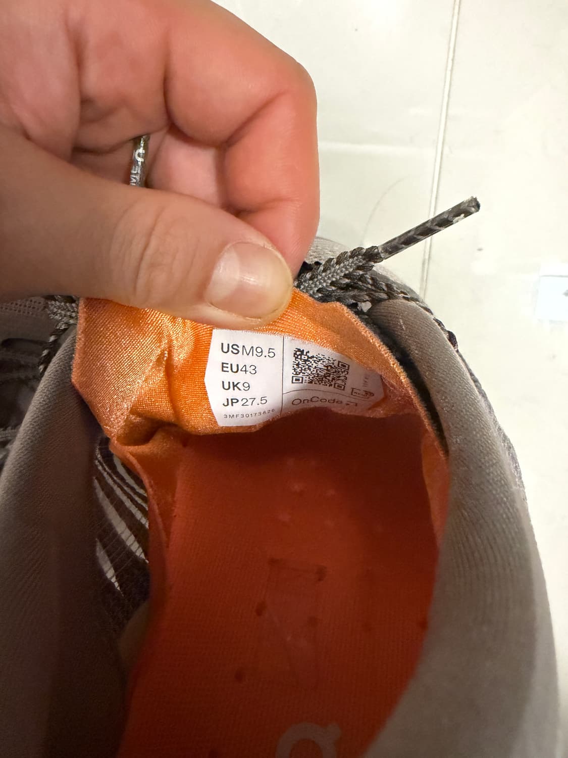 온러닝 클라우드 울트라프로 275 상품이미지5