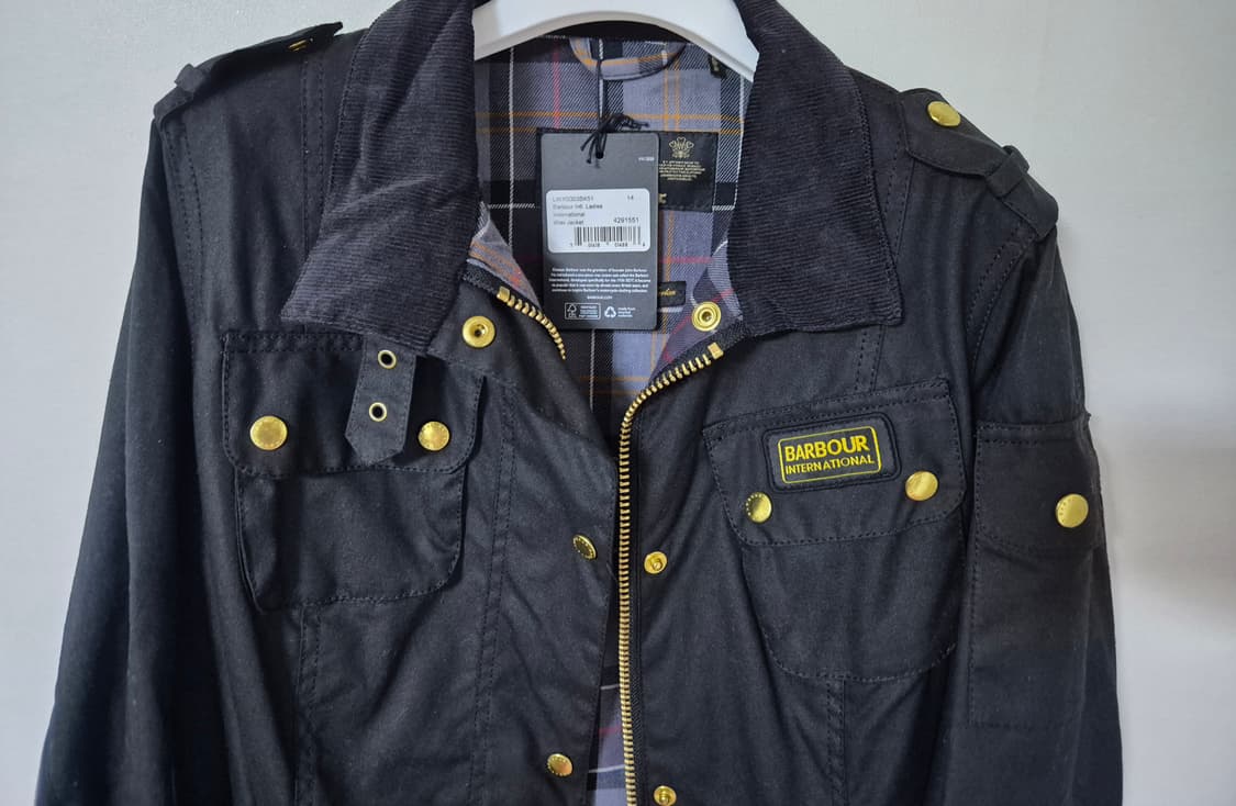 바버 인터네셔널 왁스 자켓 블랙(UK14) 상품이미지8