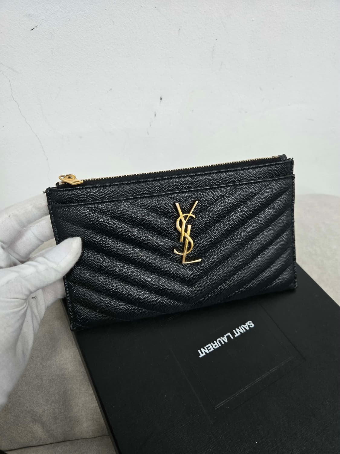 [보증서 정품]입생로랑 빌 파우치 클러치백 상품이미지5