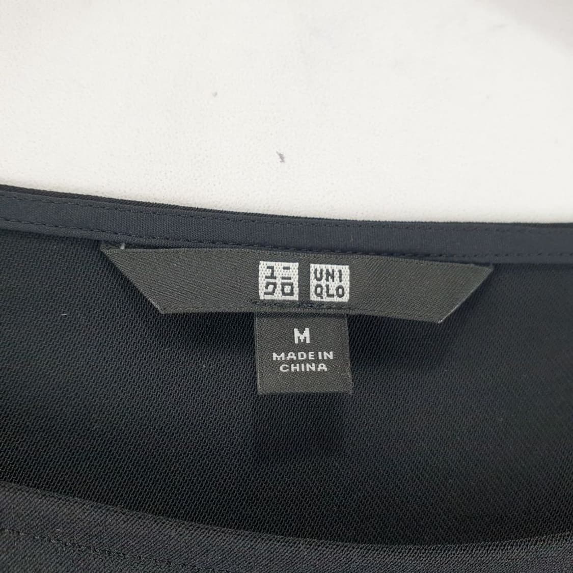 유니클로 블랙 여자 블라우스 M N4470 상품이미지5