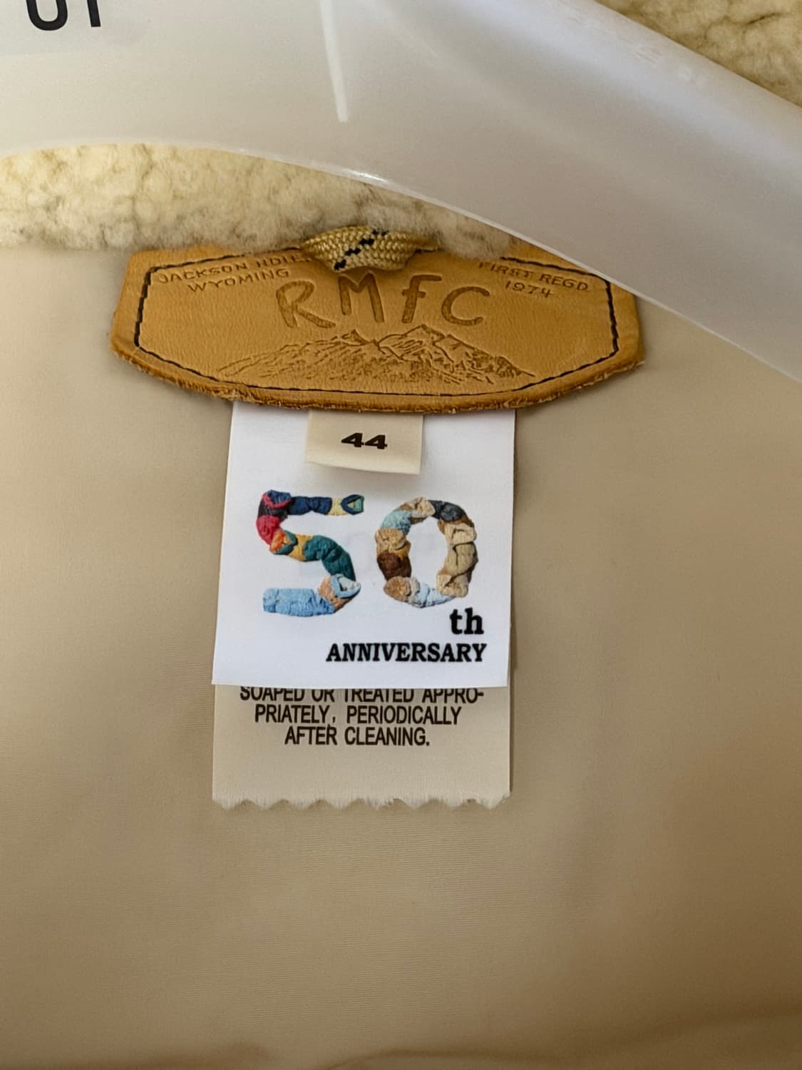 록키마운틴 크리스티 패딩 50주년 올리브 44사이즈 상품이미지3