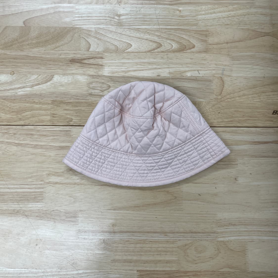 버버리 퀄팅 버킷햇 핑크 56(W) 상품이미지5