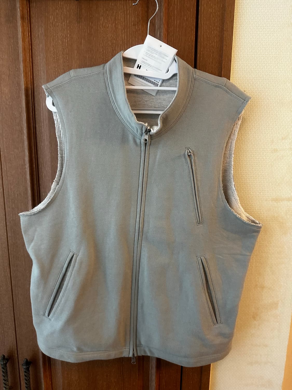 해칭룸 Reversible Jersey Vest Olive Grey 상품이미지2