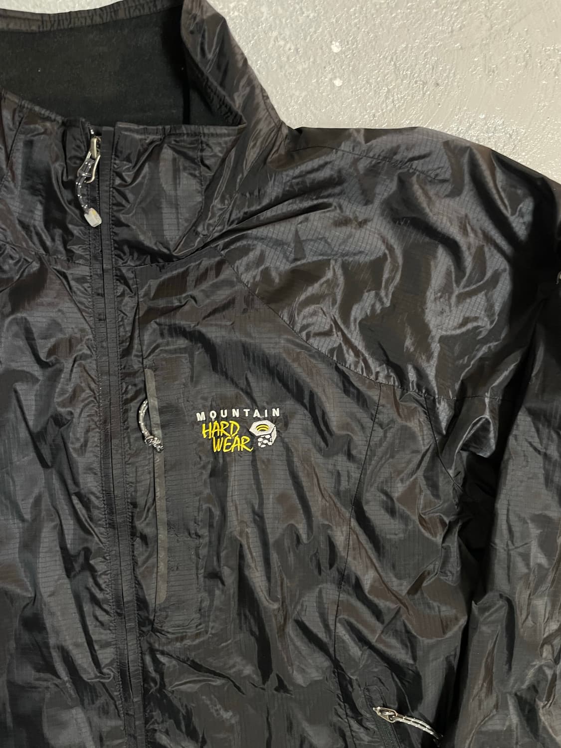 마운틴 하드웨어 바람막이  상품이미지2