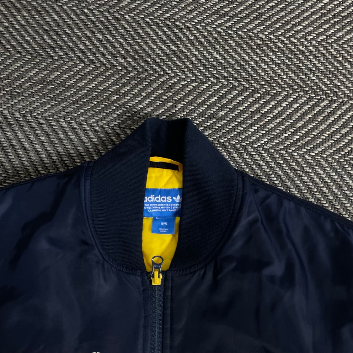아디다스 트레포일 빅로고 ma-1 플라이트 자켓y 3021 상품이미지5