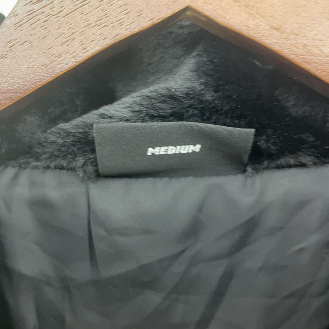 널디 빈티지 모던시크 빅로고 퍼 자켓 M C07772 상품이미지5