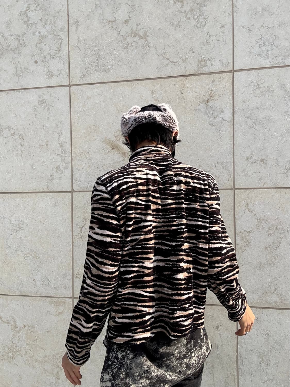 “Kim rogers” Zebra Pattern zip Up 상품이미지3