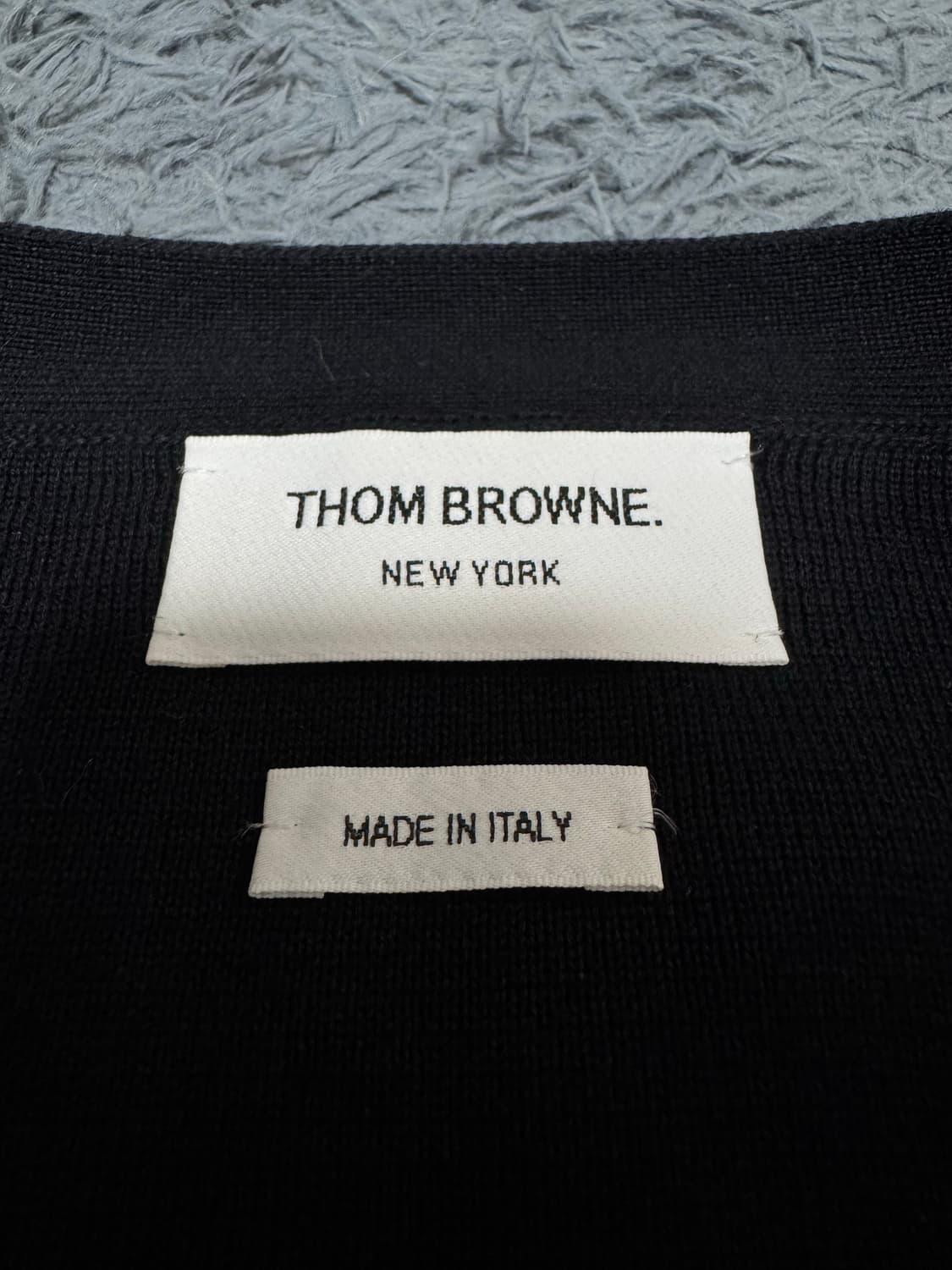 톰브라운 밀라노스티치 금장 가디건 3사이즈 상품이미지2