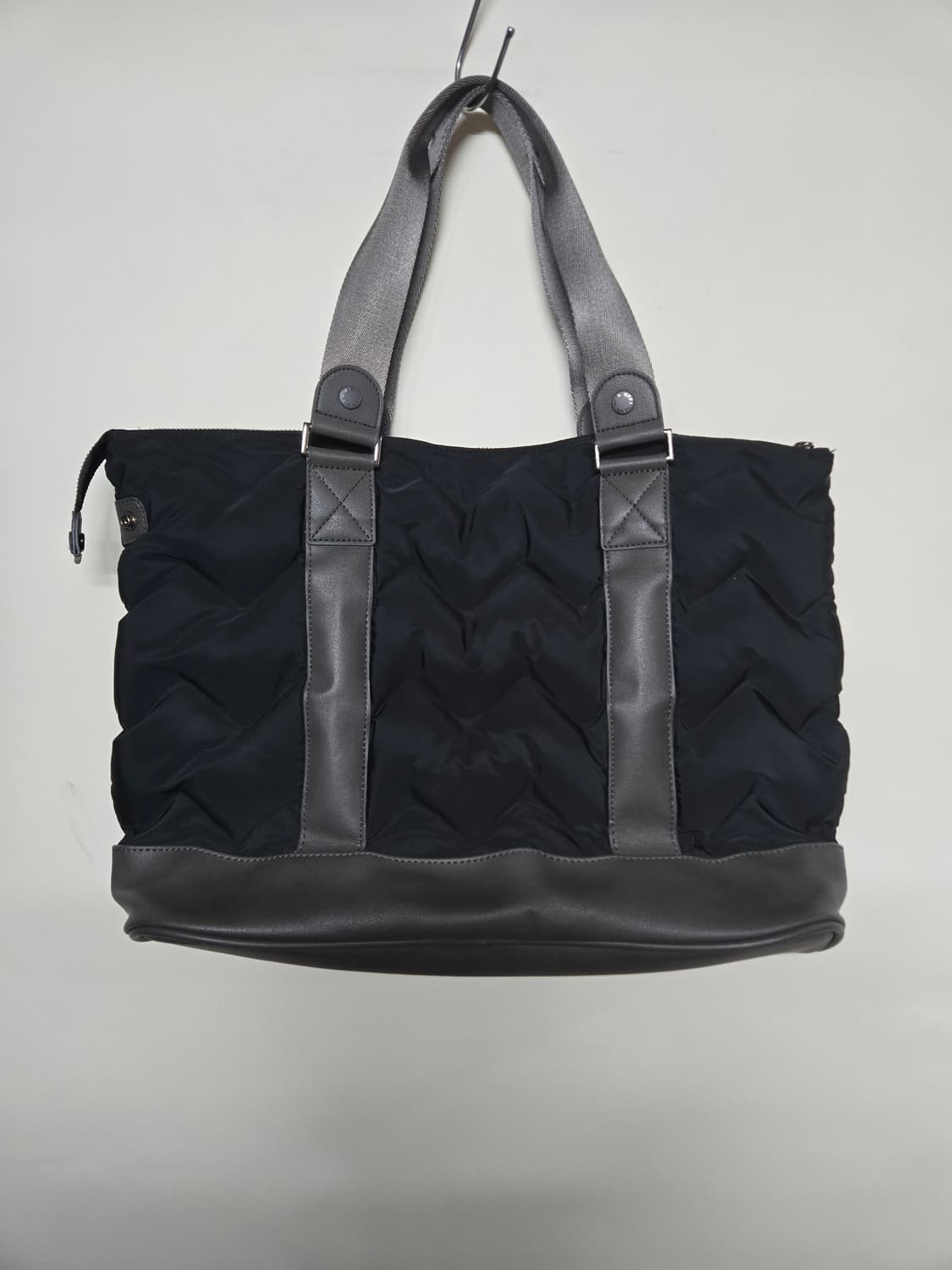 네파 블랙 퀼팅 토트백 가방 상품이미지2