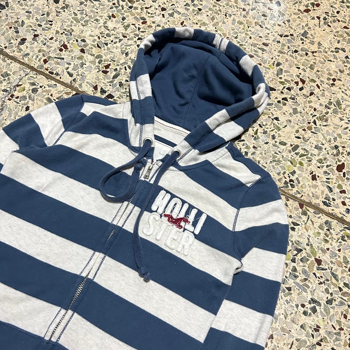 홀리스터 스트라이프 후드집업 상품이미지2