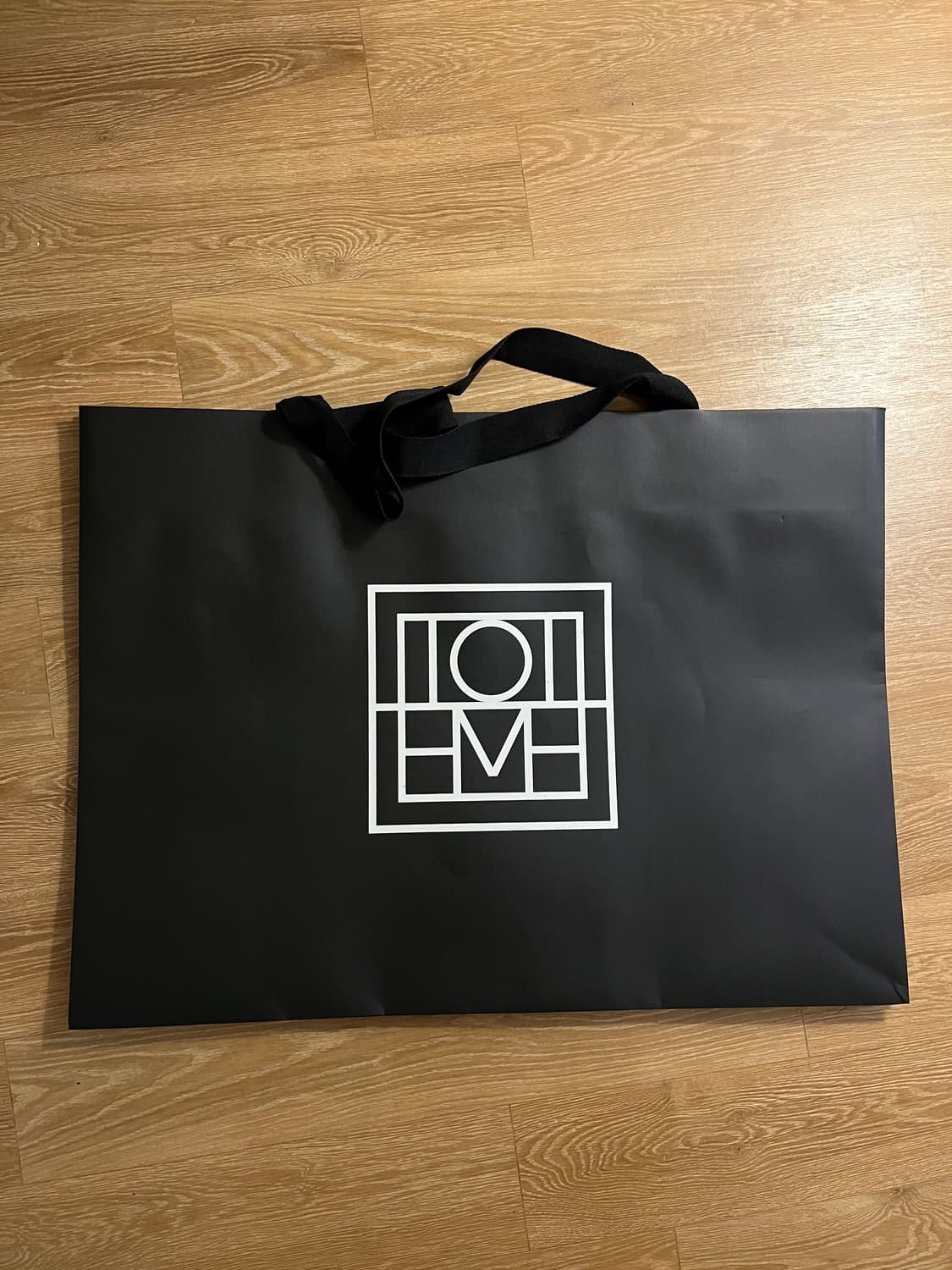 토템 로브코트 32 블랙 쇼핑백 포함 상품이미지10