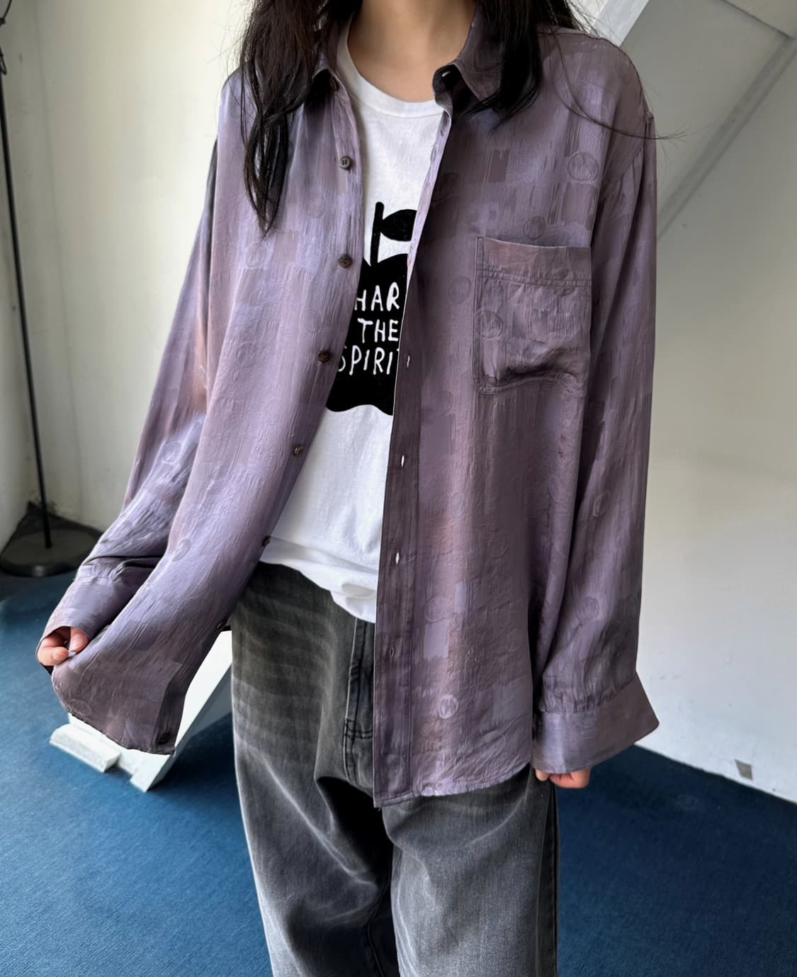 Light silk loose design shirt 상품이미지10