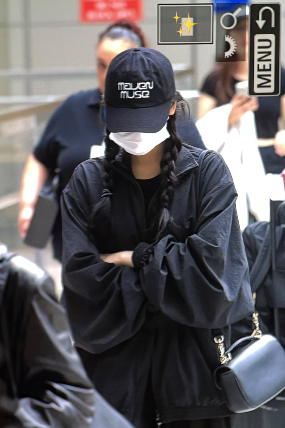 메이븐뮤즈 모자 닝닝 착용 모자 상품이미지1