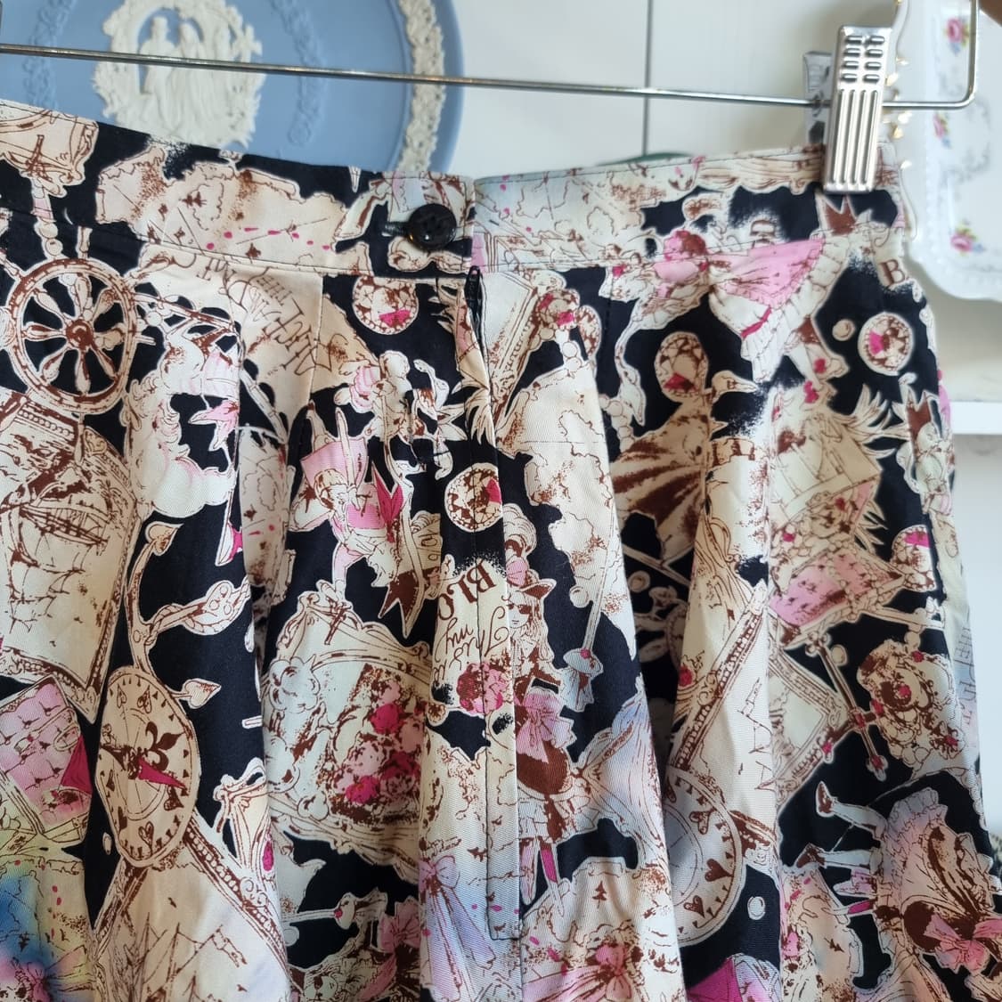 Alice and the Pirates 언밸런스 러플 스커트 상품이미지7