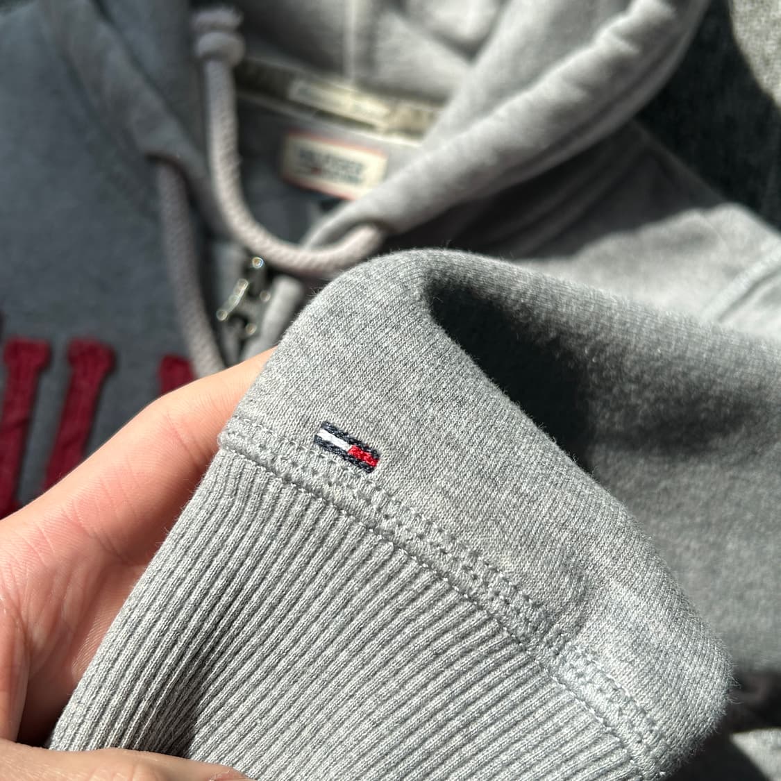 타미힐피거 패치로고 그레이 후드집업 상품이미지4