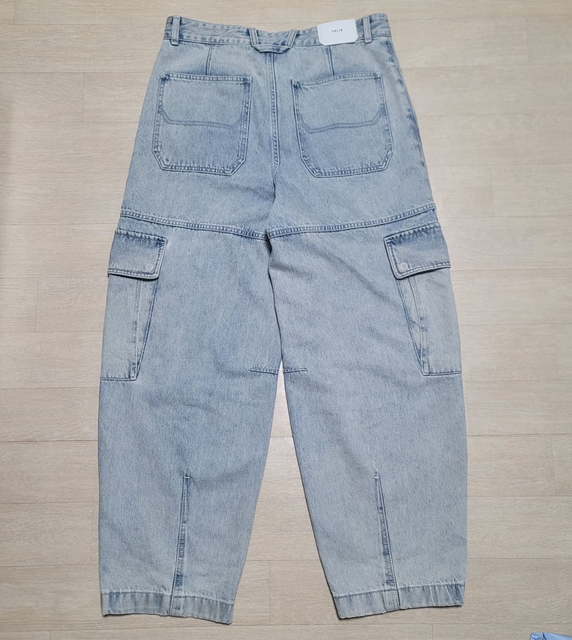 24S/S 솔리드옴므 벌룬 데님 카고팬츠 연청 48 상품이미지6