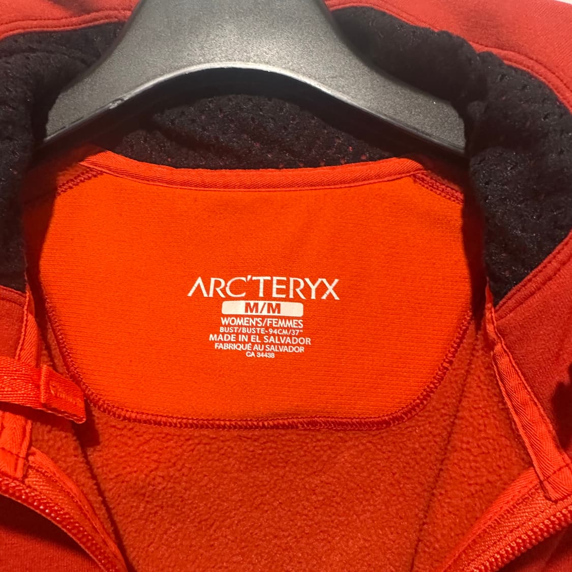 아크테릭스 레드 후드집업 상품이미지6