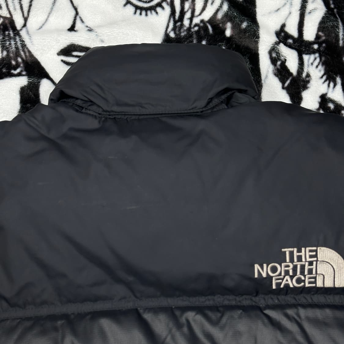 노스페이스 블랙 700 구형 눕시 패딩 상품이미지5