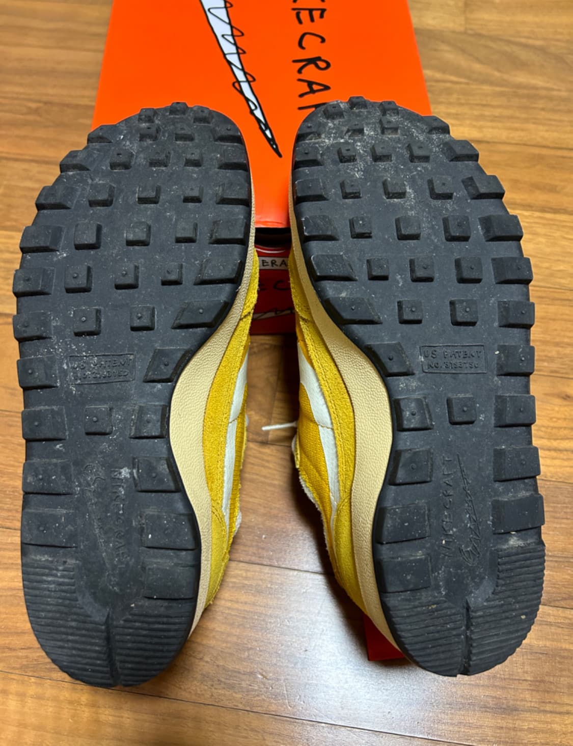 나이키 톰삭스 옐로우 노란색 260사이즈 상품이미지4