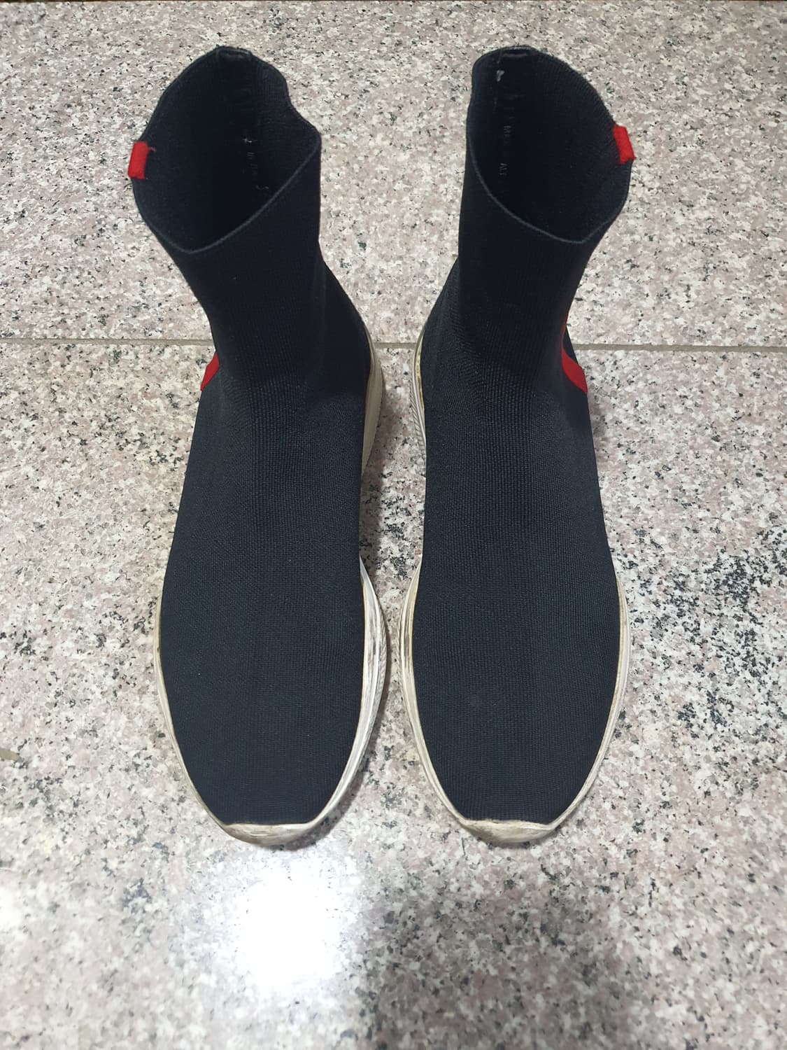 프라다 여성 삭스 스니커즈 판매합니다! 상품이미지3