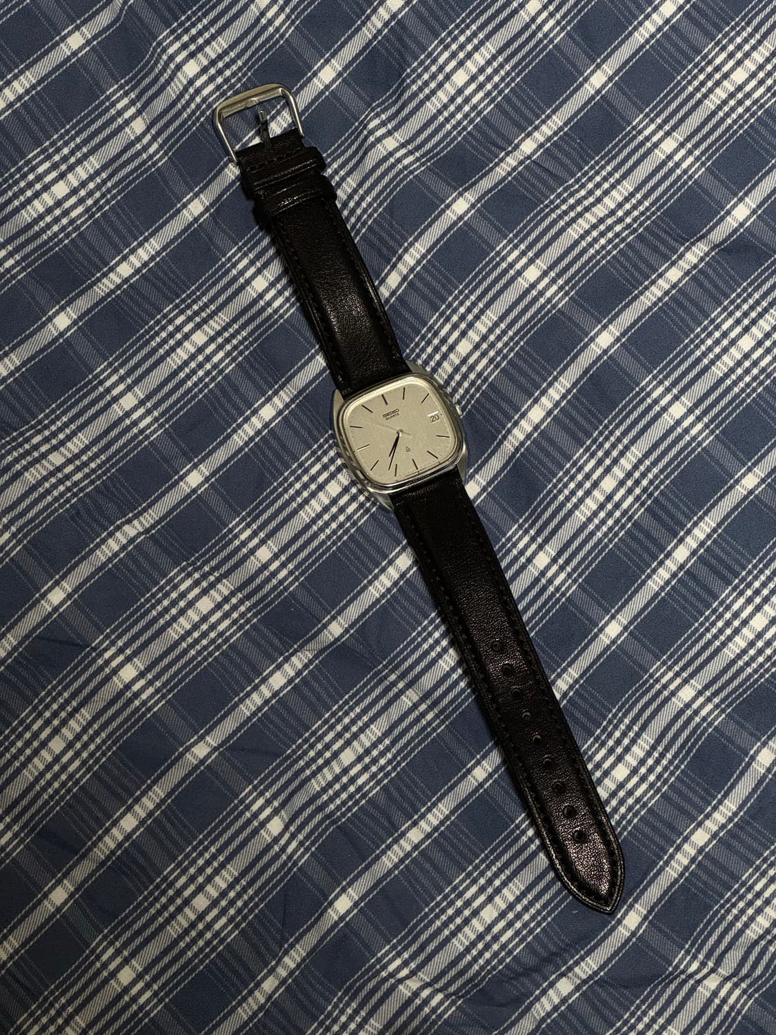 [빈티지세이코] Seiko 스퀘어 쿼츠 데이트 버티컬 다이얼 상품이미지2