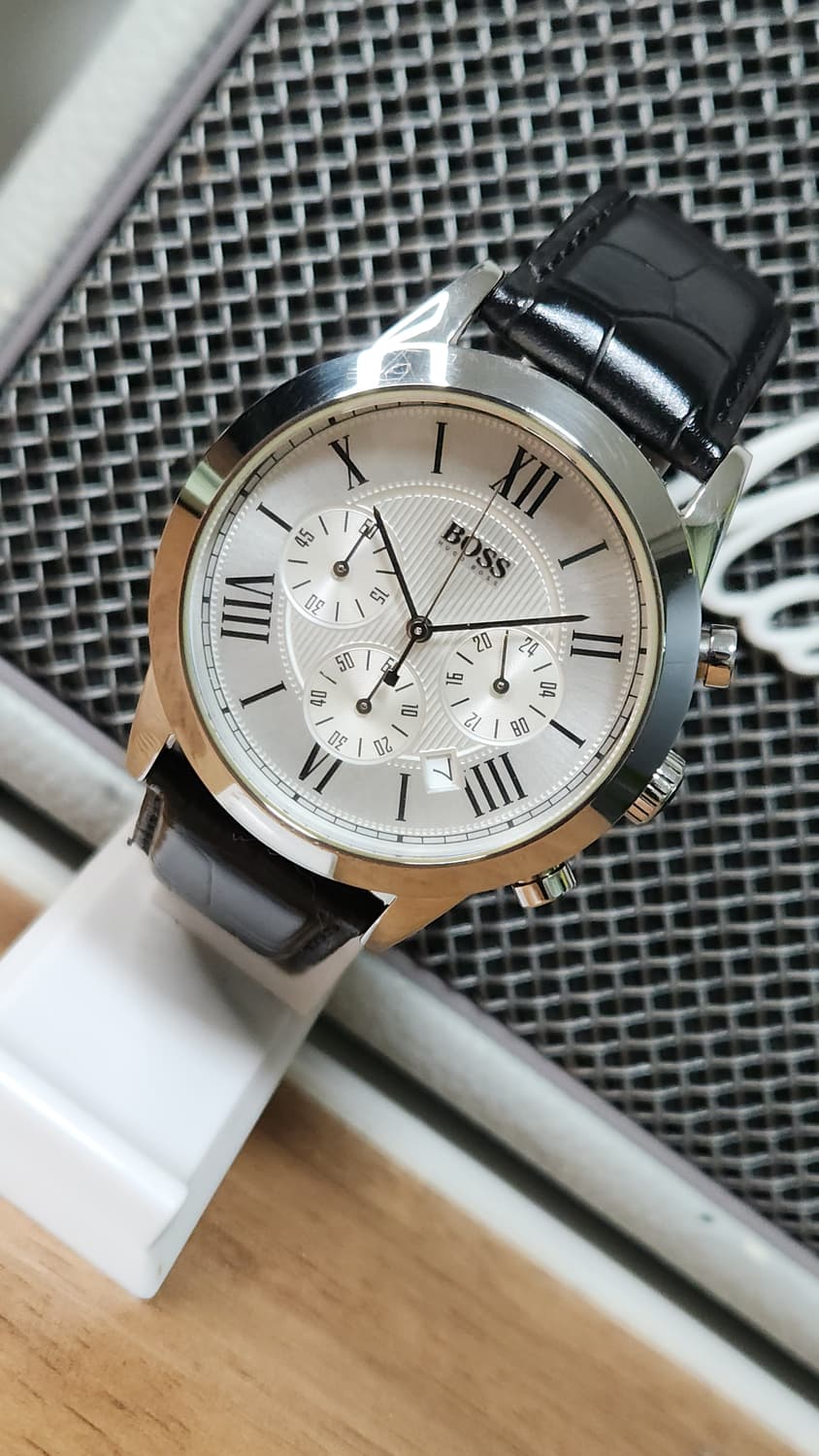 # 휴고보스 크로노 가죽밴드 남성명품 시계 급처 상품이미지2