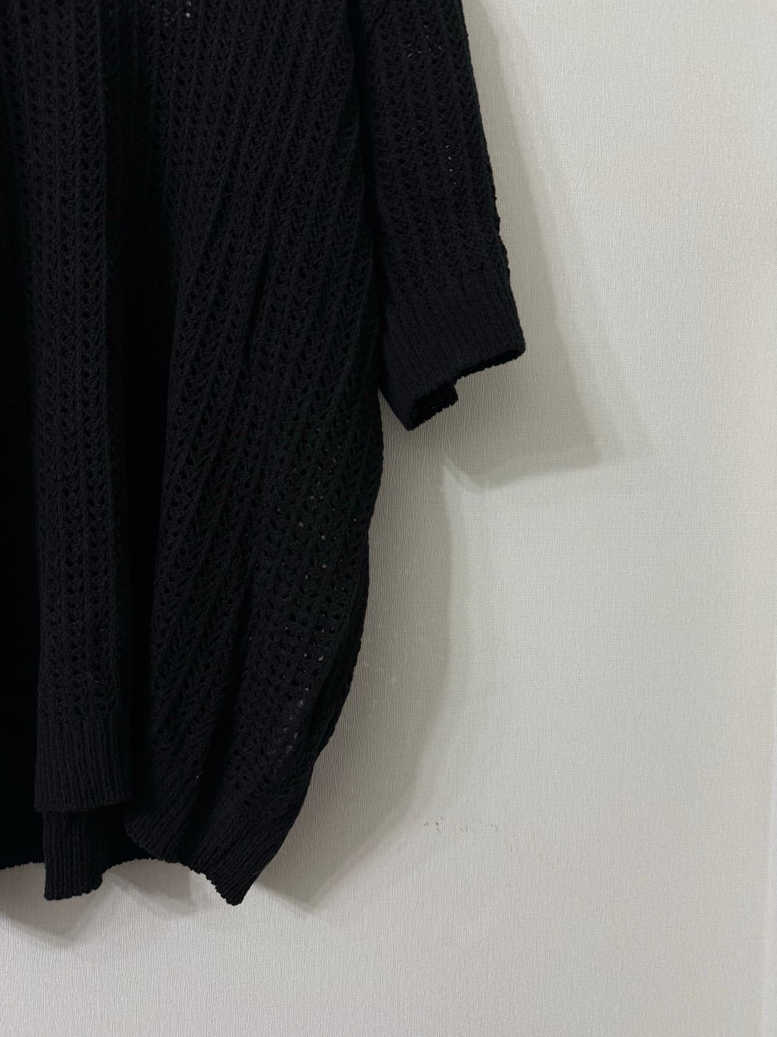 [L] ANOUZ 펀칭 니트 하프 슬리브 상품이미지3