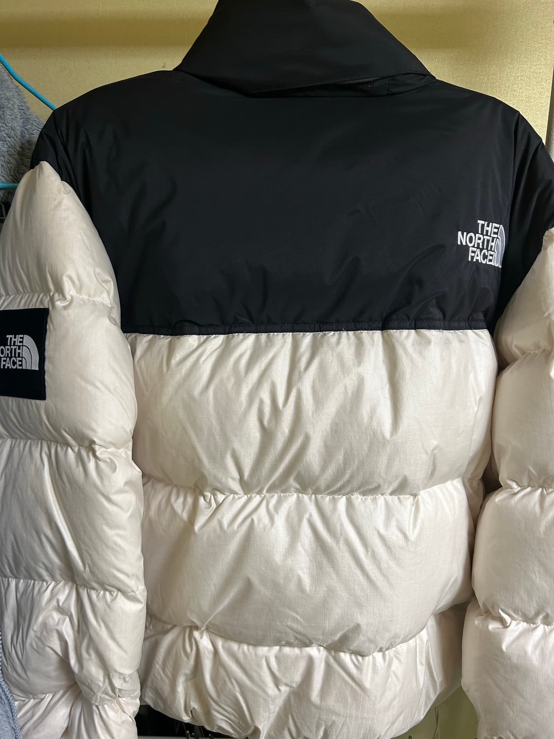 노스페이스 화이트 라벨 노벨티 눕시 다운 자켓 베이지 크림 상품이미지2
