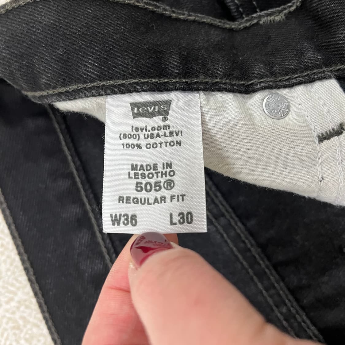 [36] 리바이스 505 레귤러 스트레이트 블랙 데님 바지 0102M1 상품이미지4