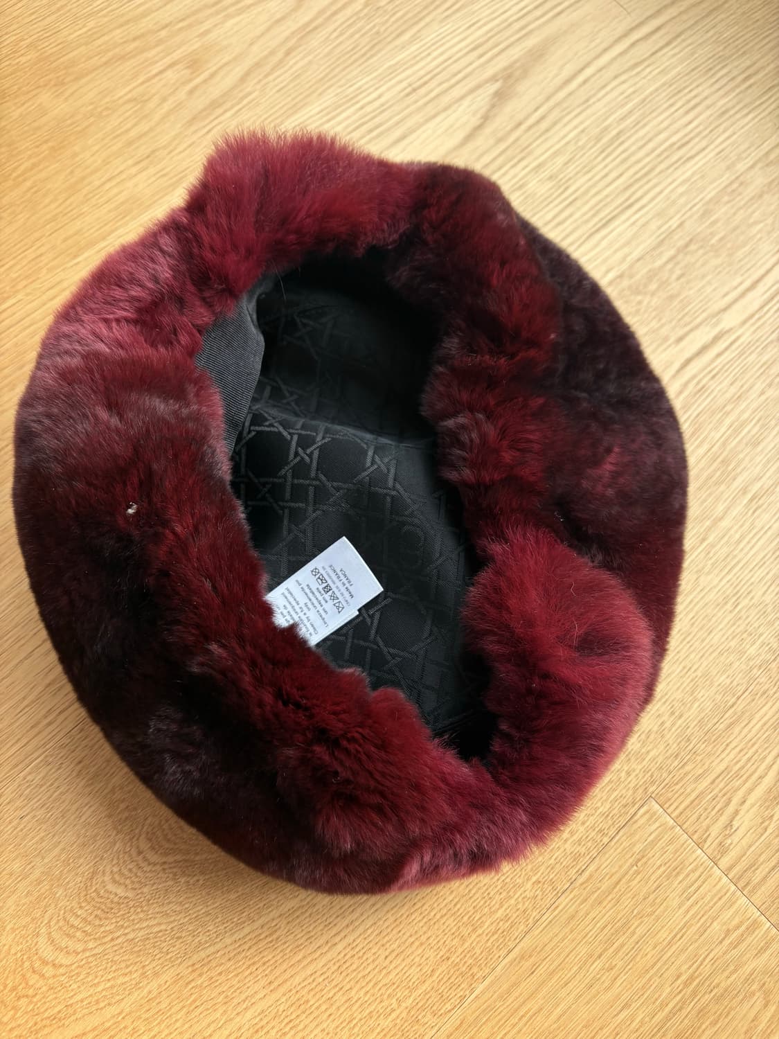 Christian Dior 버건디 토끼털 베레모 상품이미지2