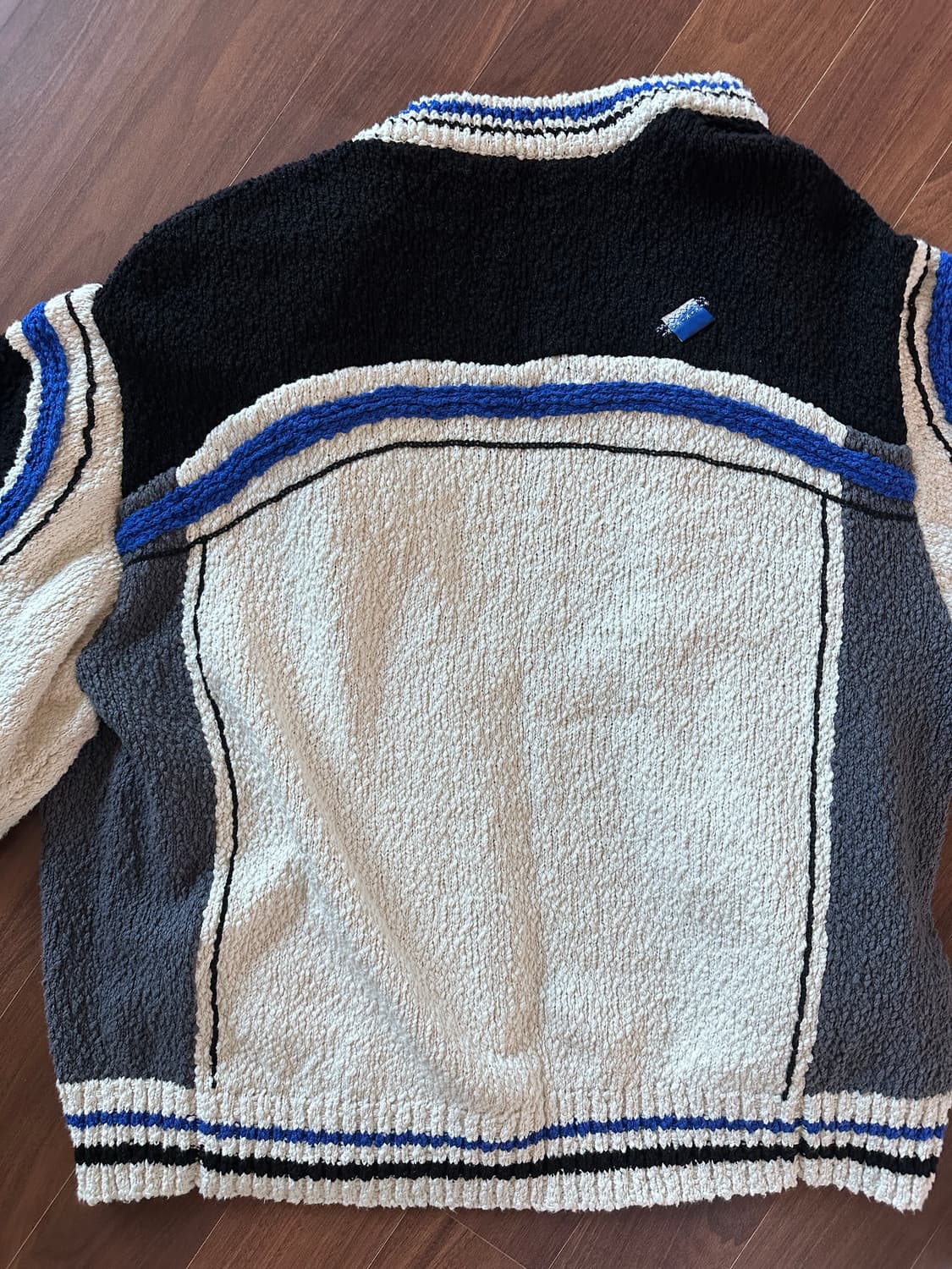 아더에러 알리브 XL 판매 니트 집업 상품이미지2