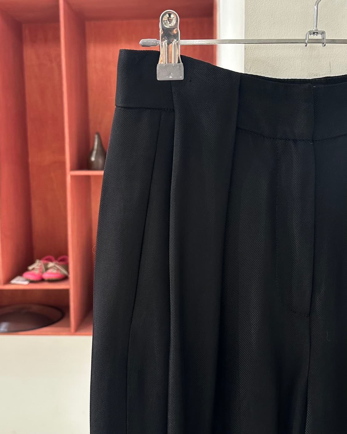 알렉산더 왕 블랙 핀턱 디테일 벌룬 팬츠 상품이미지2