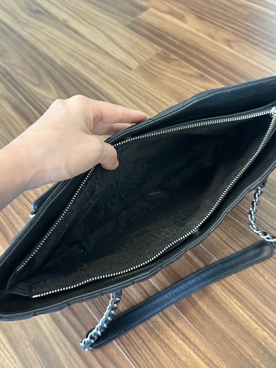 샤넬 그랜드 쇼퍼 토트백 블랙 상품이미지7