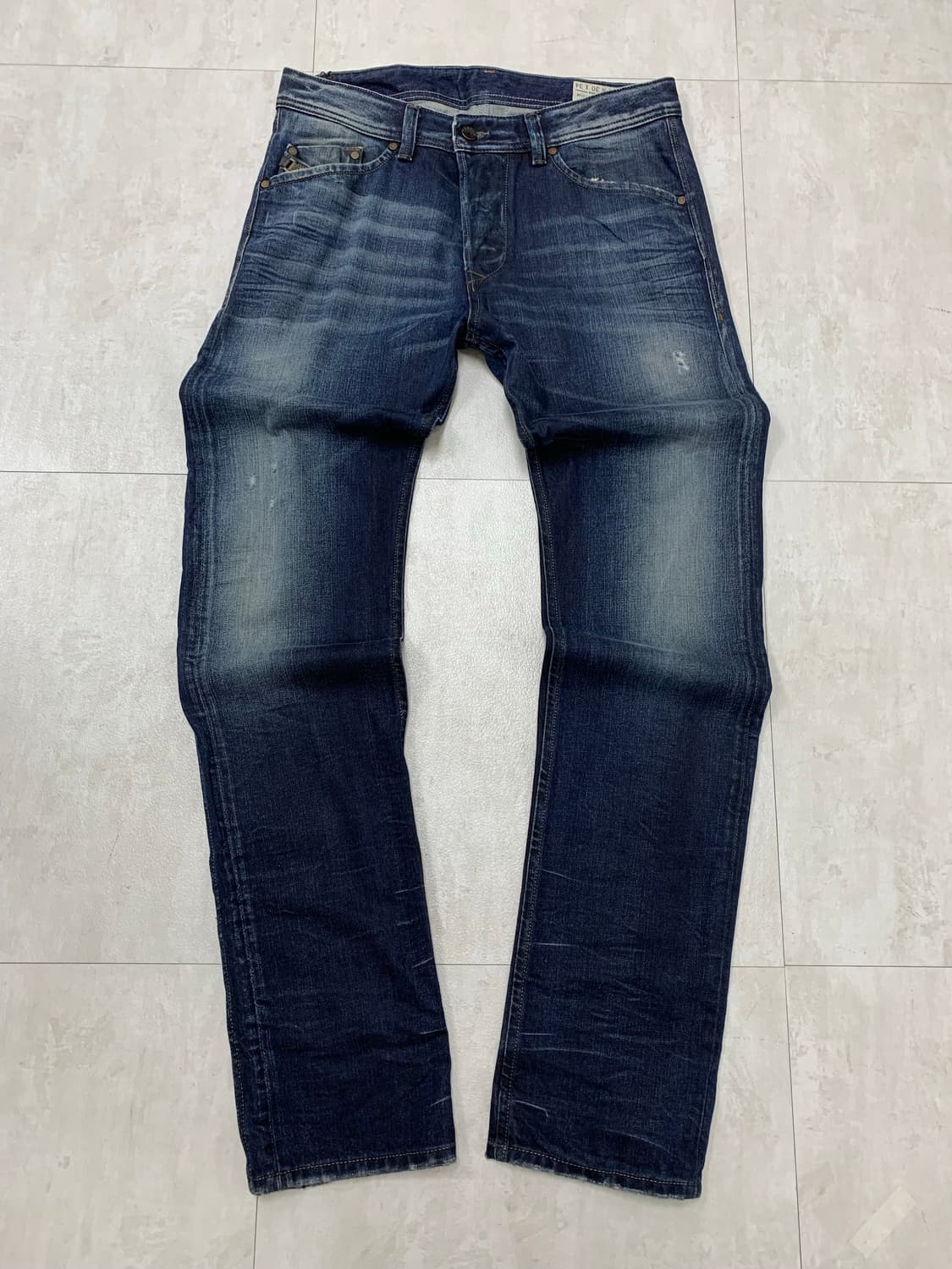 디젤 진청 스트레이트 데님 팬츠#101 상품이미지1