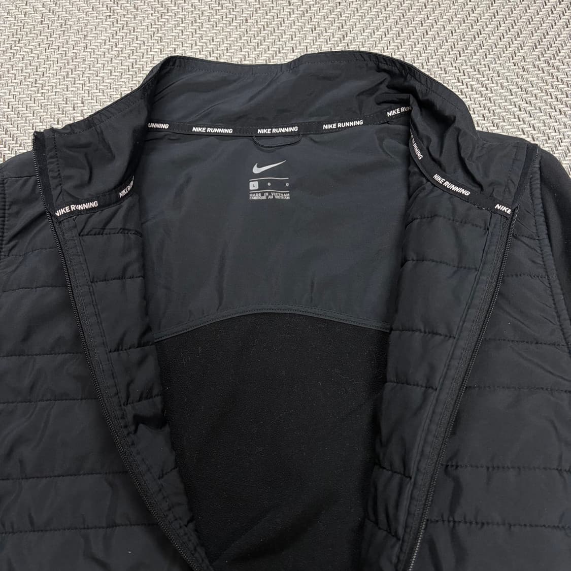 (L)나이키 경량패딩 런닝자켓 상품이미지4