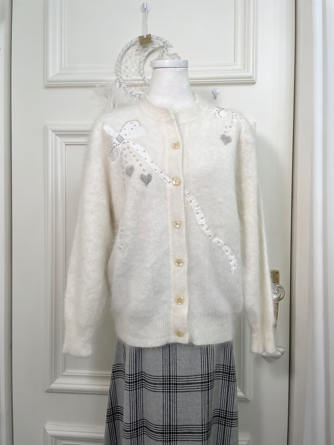 white bow pearl cubic point lovely cardi 상품이미지1