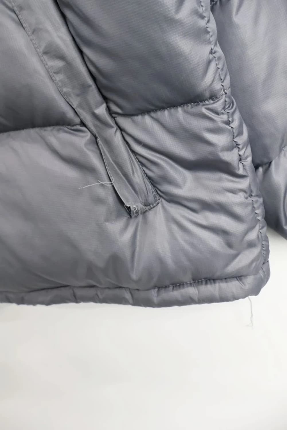 노스페이스 그레이 700 패딩 상품이미지8