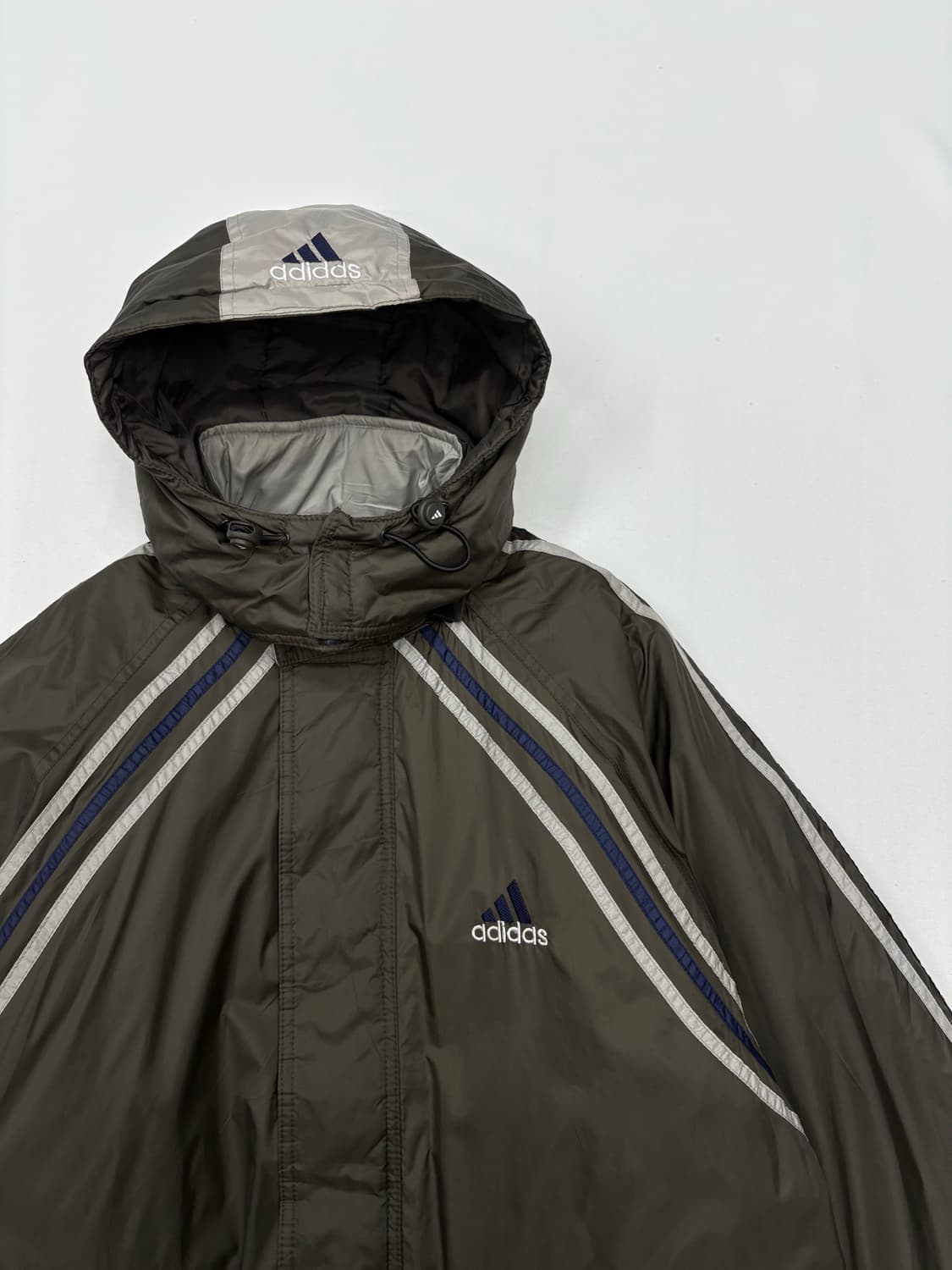아디다스 올드스쿨  스키웨어 빅로고 패딩 점퍼 상품이미지4