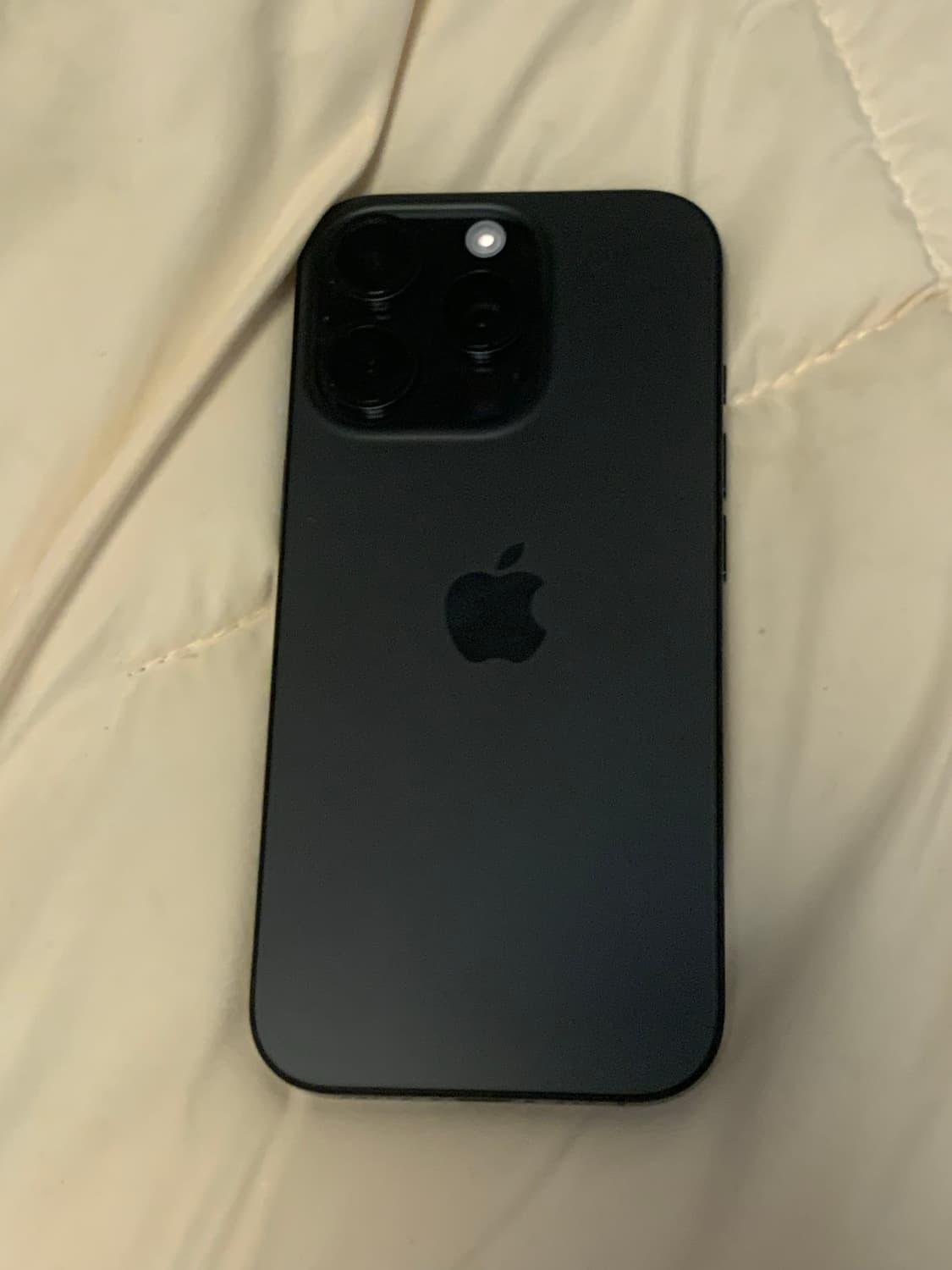 아이폰16프로 512기가 상품이미지1