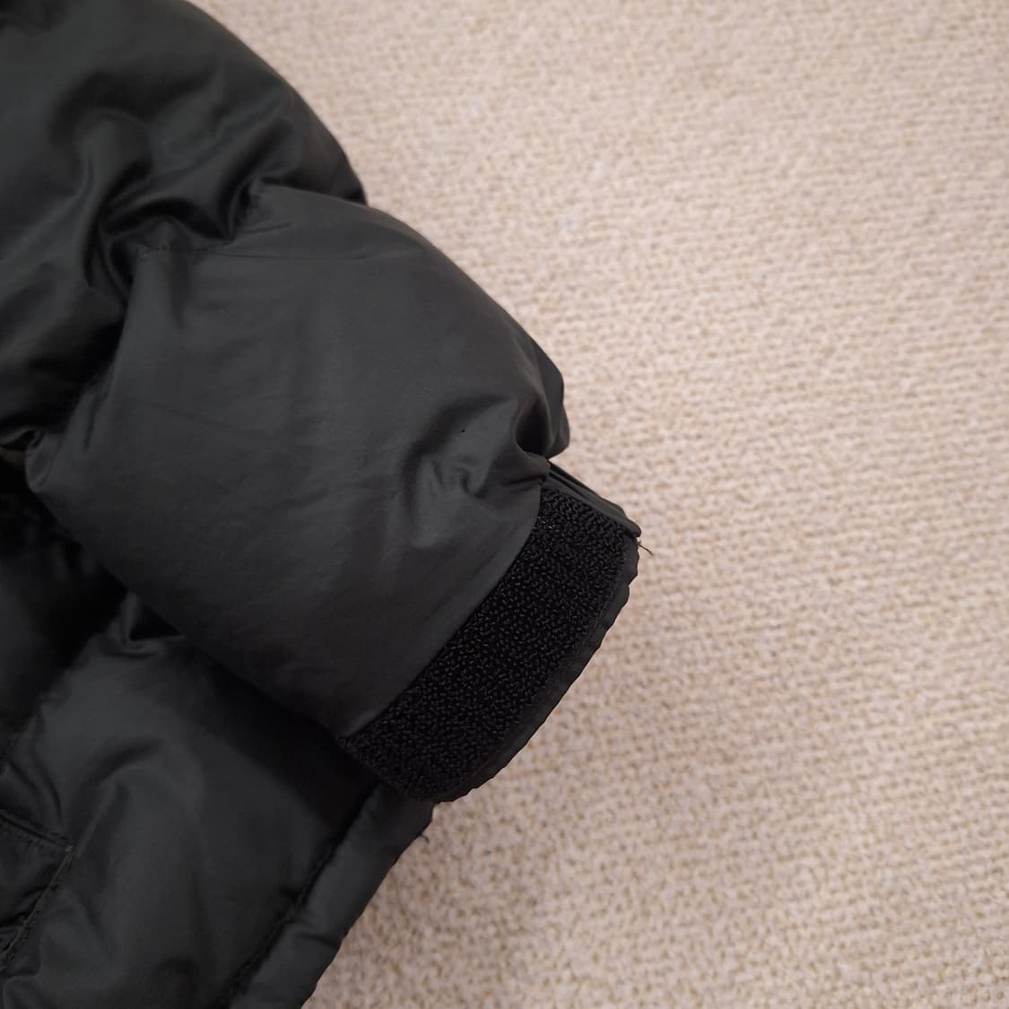 노스페이스  900눕시패딩XL 상품이미지3