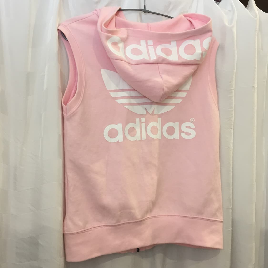 Adidas 아디다스 대장급 히메갸루 딸기우유 후드집업 상품이미지2