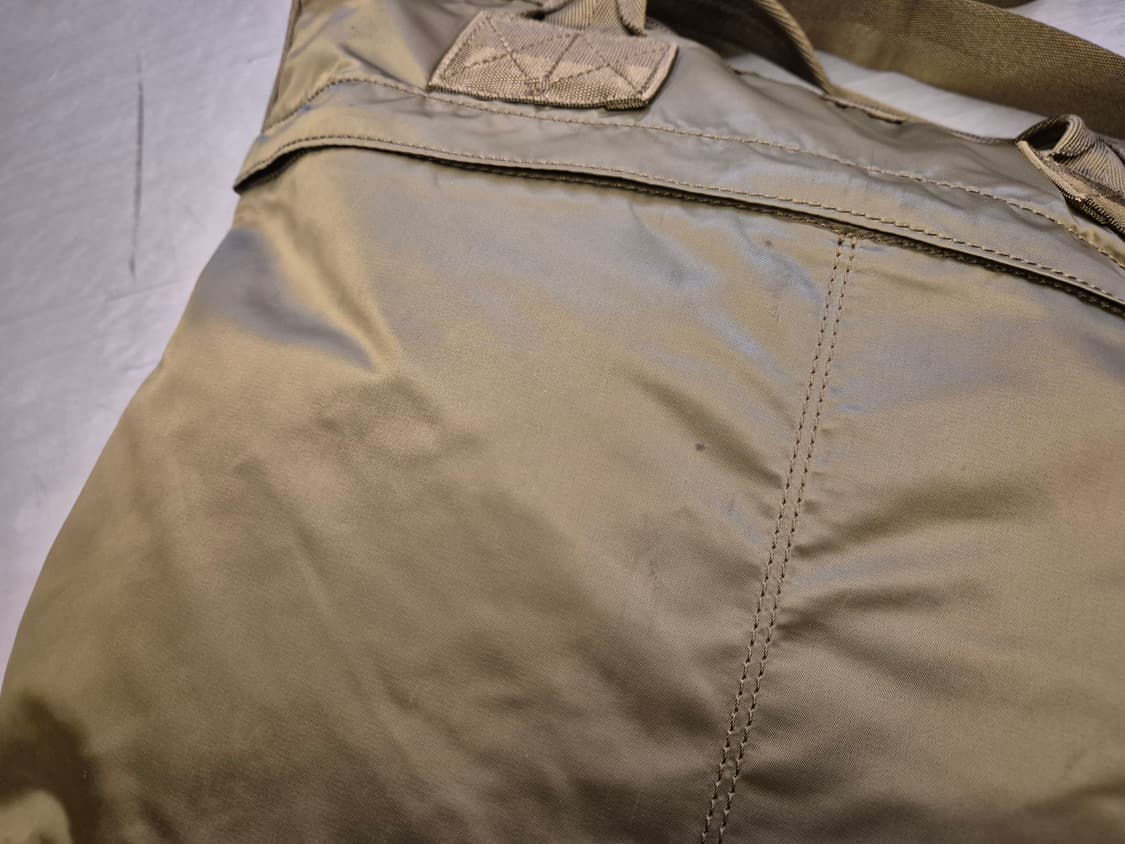 요시다포터 프레임 투웨이 헬멧 백 상품이미지3