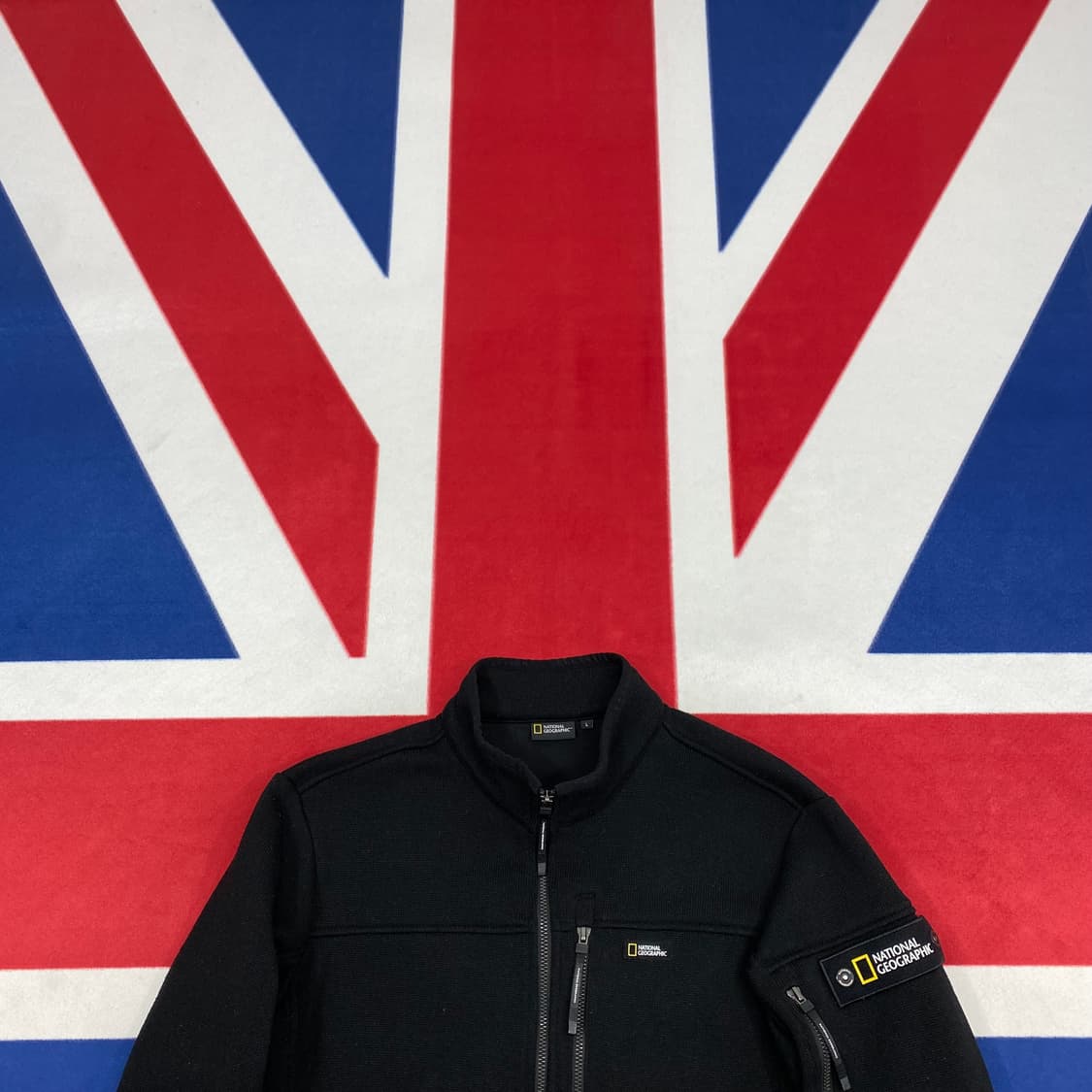 내셔널지오그래픽 니트집업 L 상품이미지2