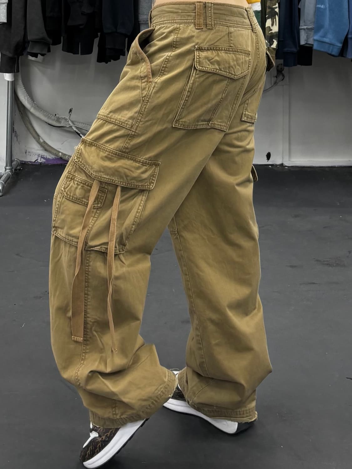 VTG 그런지 스트랩 디테일 카고팬츠 상품이미지1