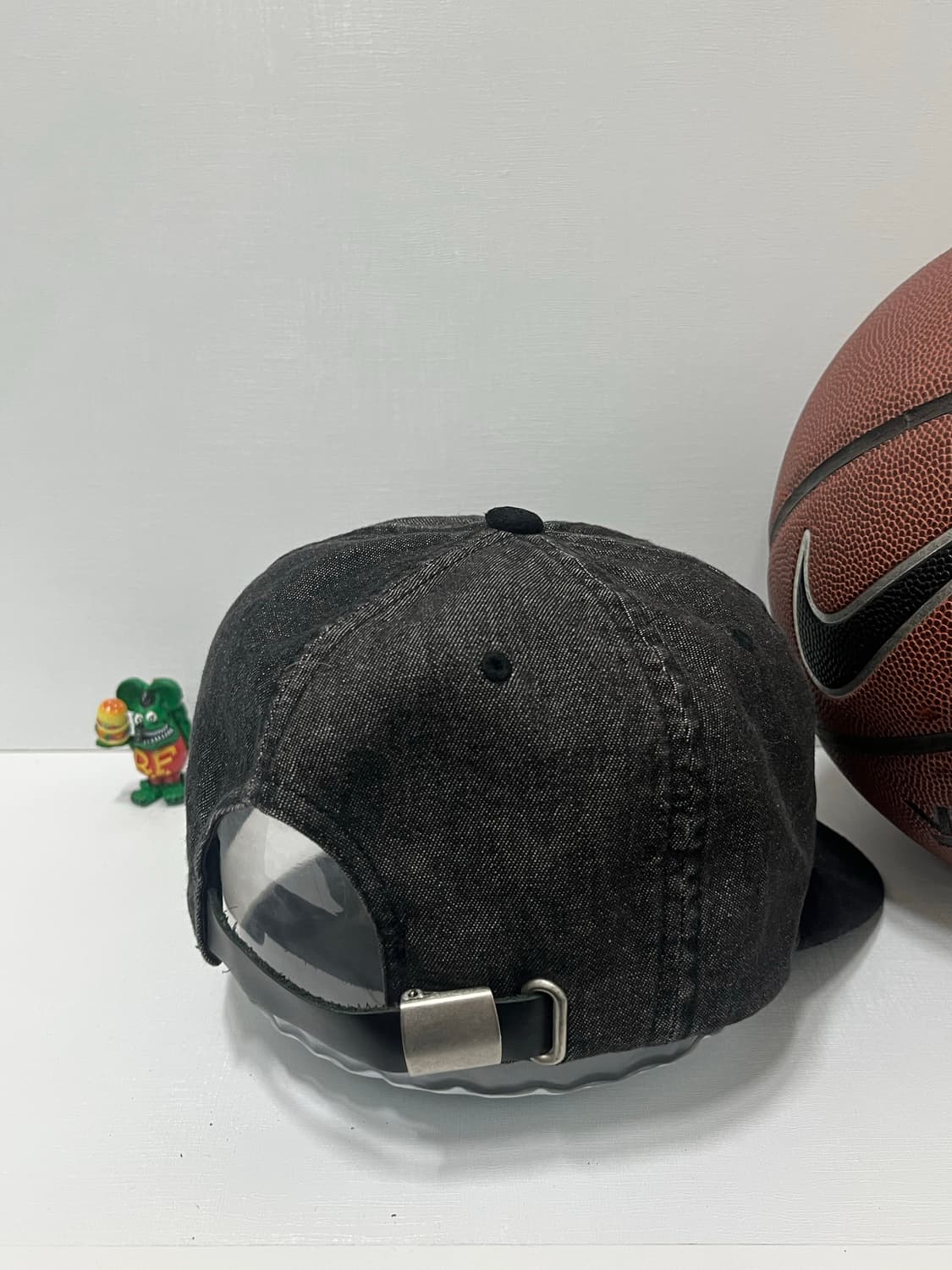 스투시 워시드 스웨이드 볼캡 상품이미지3