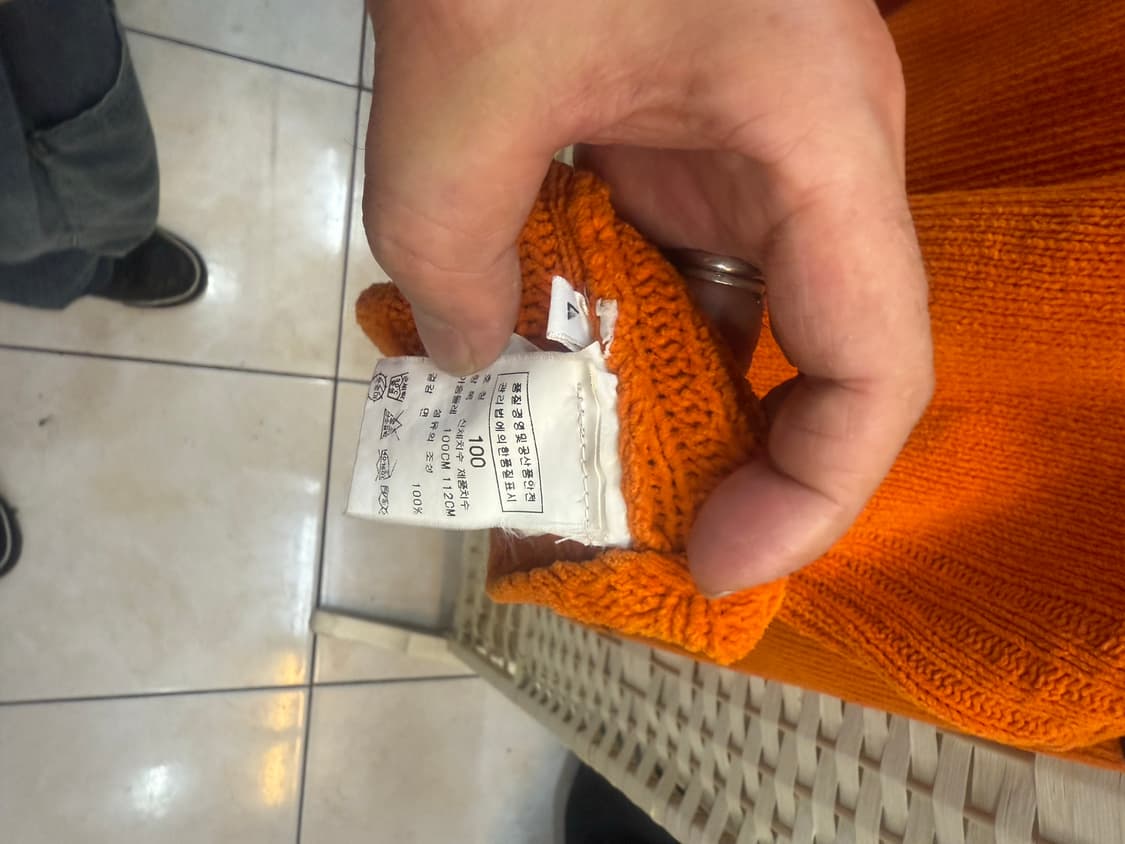 100 정품 스톤아일랜드 니트 팝니다 상품이미지4