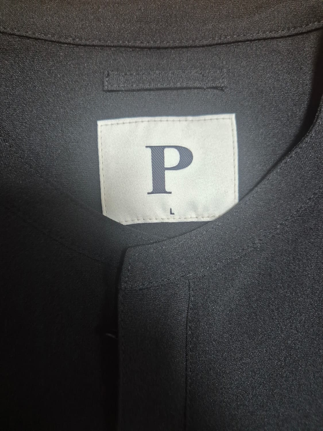 폴햄(POLHAM) 블랙 스텐넥 자켓 상품이미지4