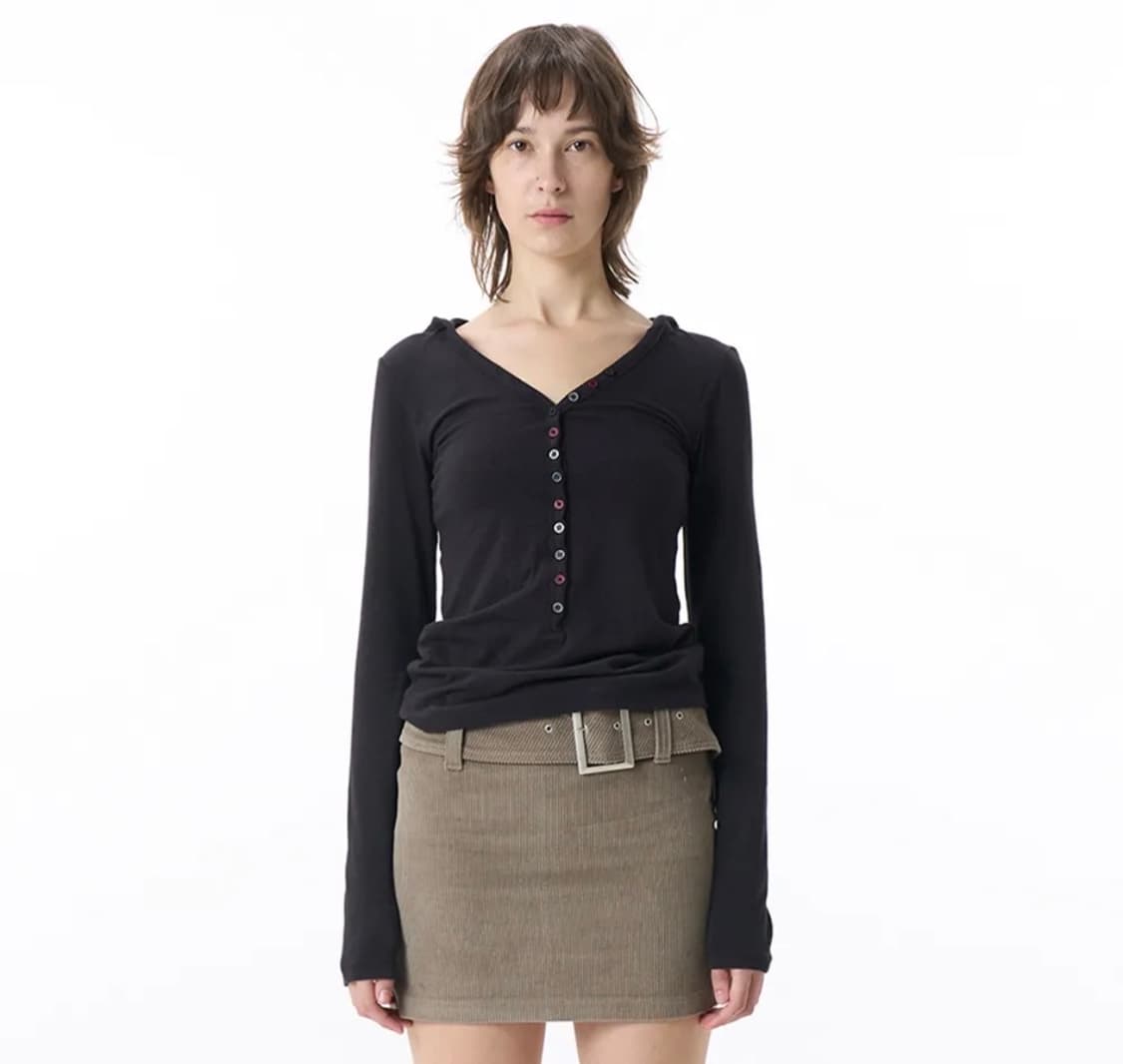 파히섬 BUTTON T-SHIRT_BLACK 상품이미지1